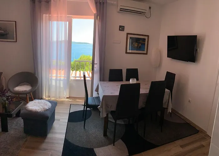 Mimi - Prvi Red Do Mora Apartman Drage
