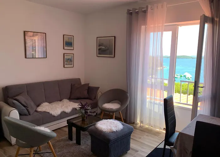 Mimi - Prvi Red Do Mora