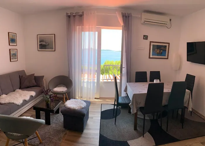 Mimi - Prvi Red Do Mora * Драге